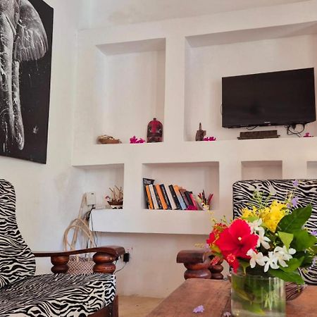 Moyo Apartment Пвани Мчангани Екстериор снимка