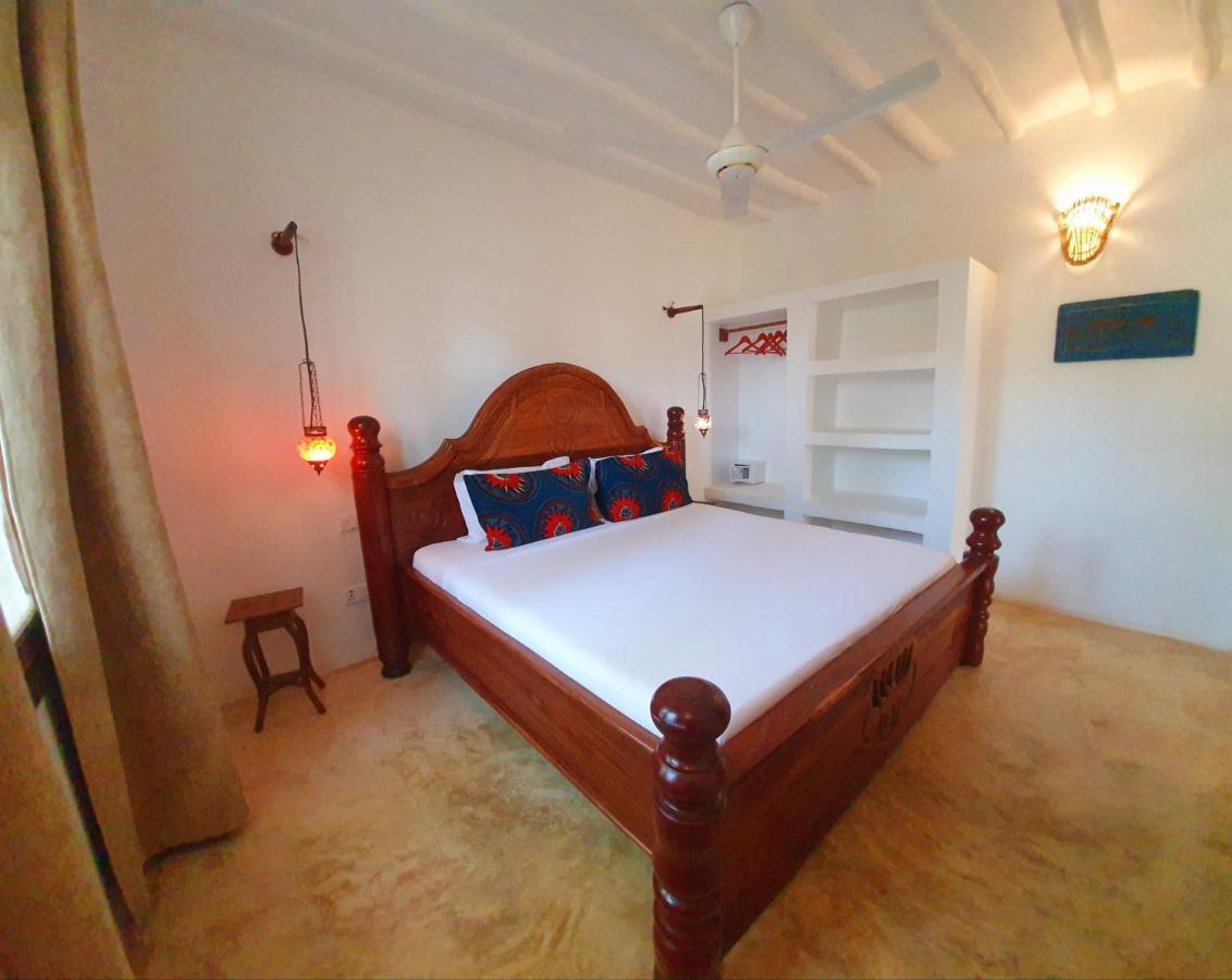 Moyo Apartment Пвани Мчангани Екстериор снимка