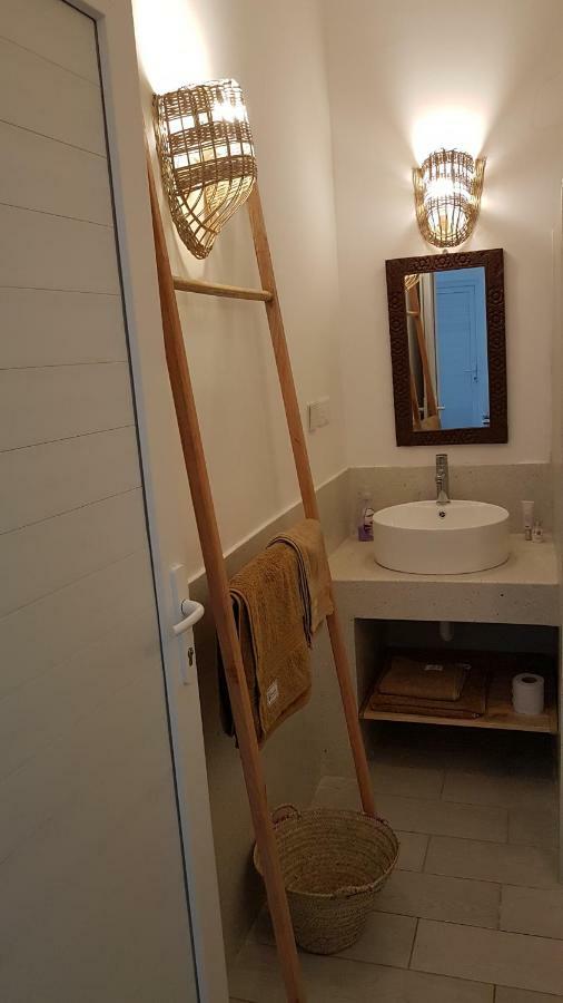 Moyo Apartment Пвани Мчангани Екстериор снимка