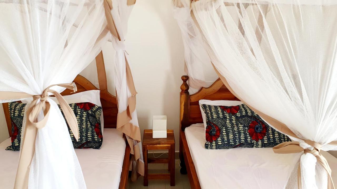 Moyo Apartment Пвани Мчангани Екстериор снимка