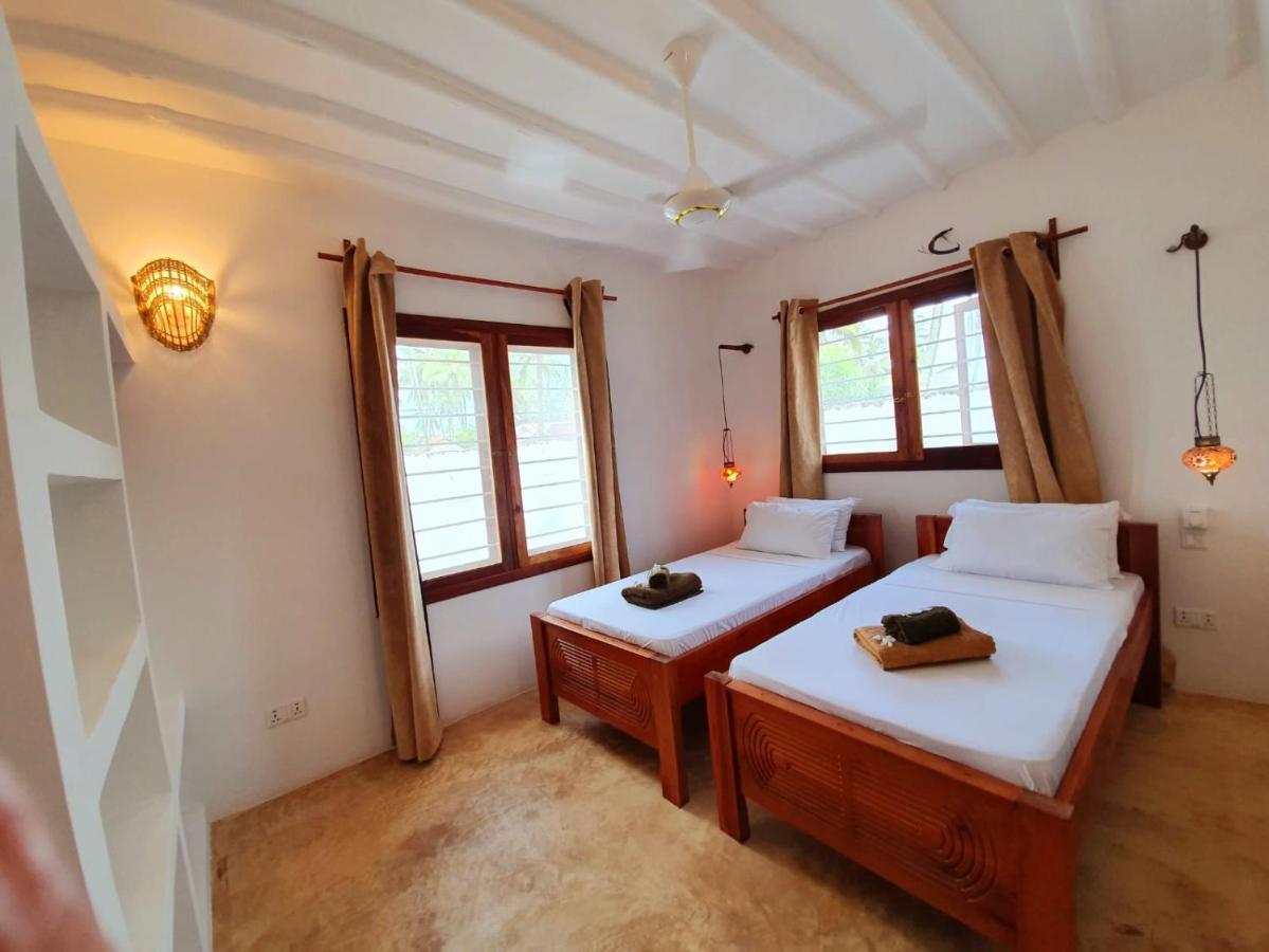 Moyo Apartment Пвани Мчангани Екстериор снимка